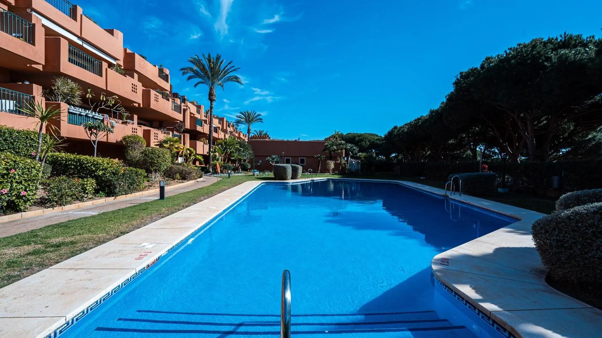 Marbella Retreat: Private Pool & Frontline Golf Apartment Spain
